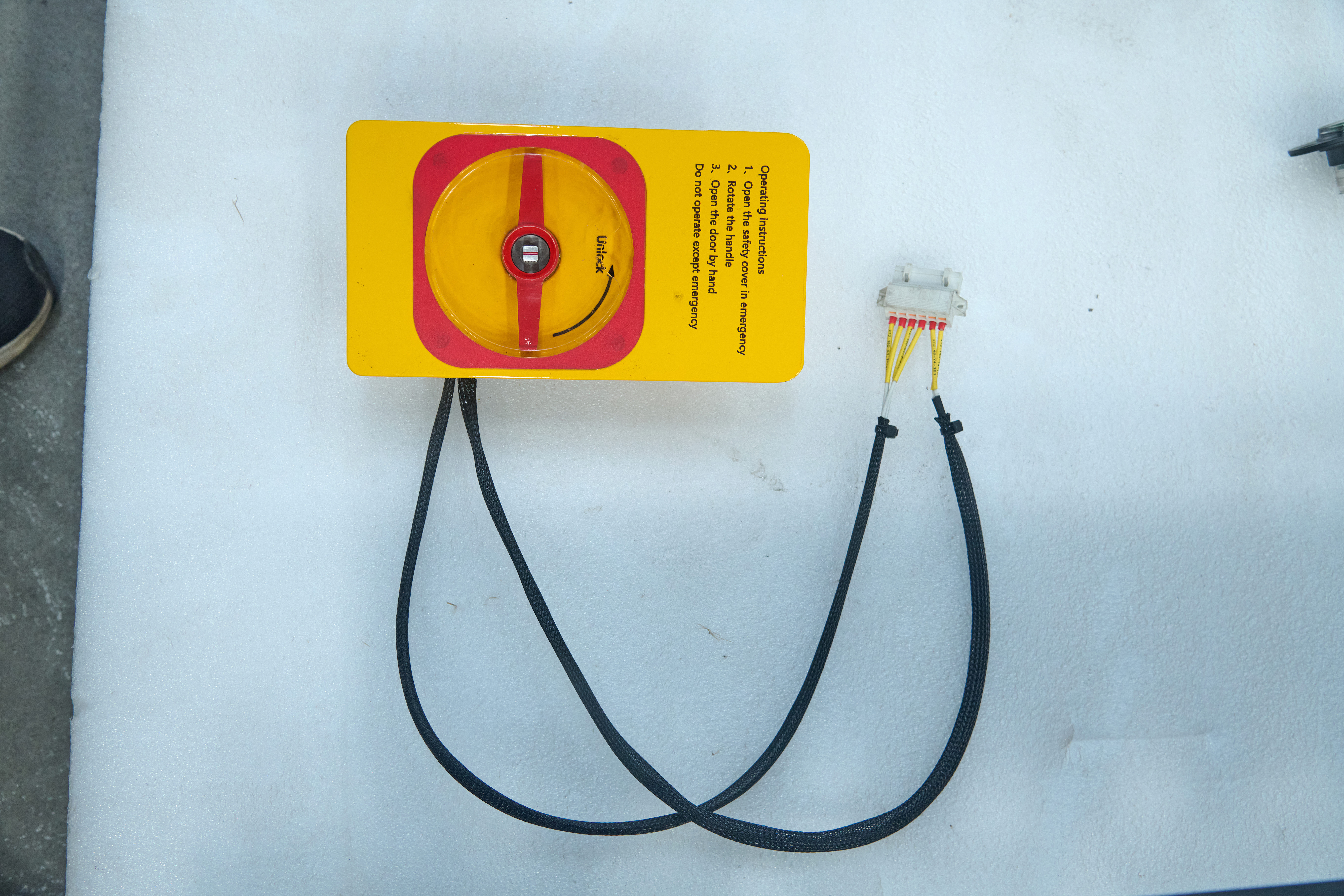 Single Leaf Plug Door – Vande Bharat Trains